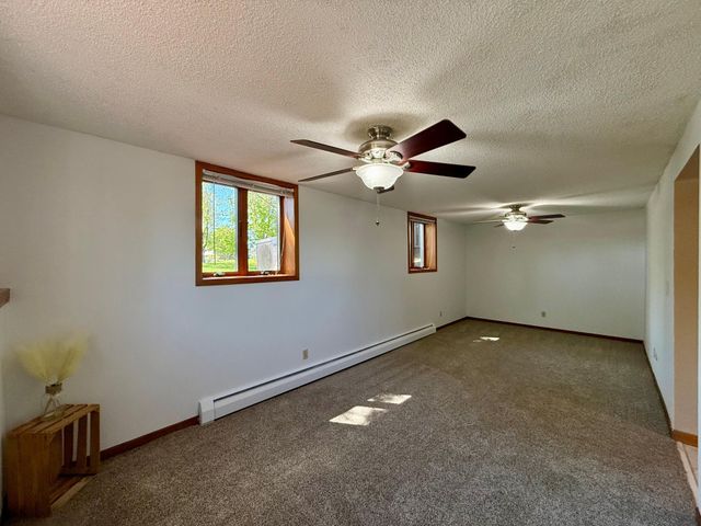 1621 40th Street NW, Rochester, MN 55901