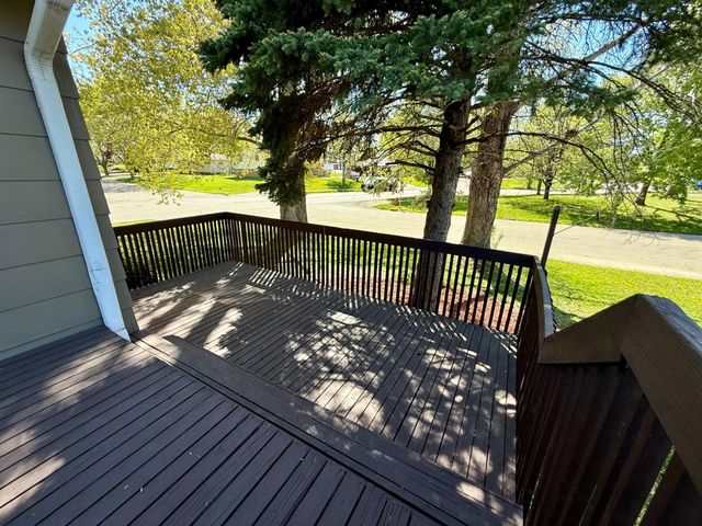 1621 40th Street NW, Rochester, MN 55901