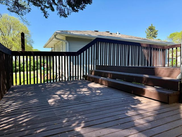 1621 40th Street NW, Rochester, MN 55901