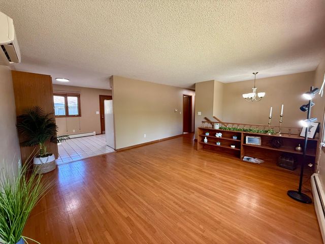 1621 40th Street NW, Rochester, MN 55901