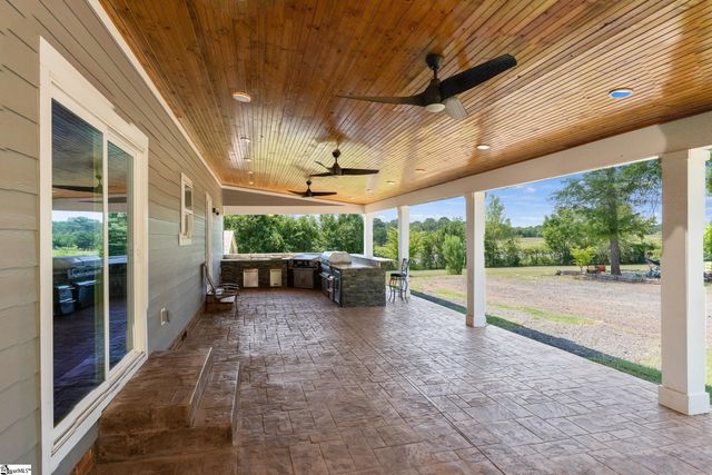 40 Quartz Circle, Piedmont, SC 29673