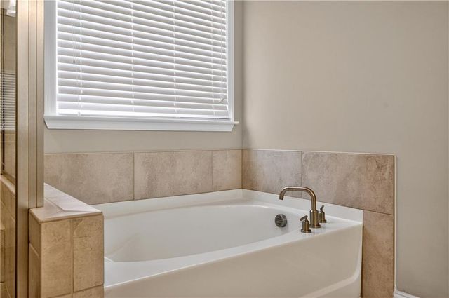 1020 River Park Drive, Johns Creek, GA 30097