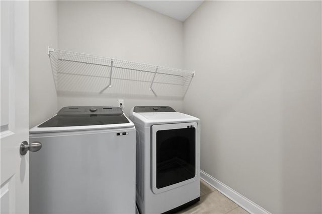 1020 River Park Drive, Johns Creek, GA 30097