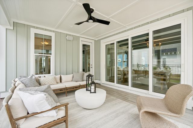 545 Spiral Ramp Court, Charleston, SC 29492