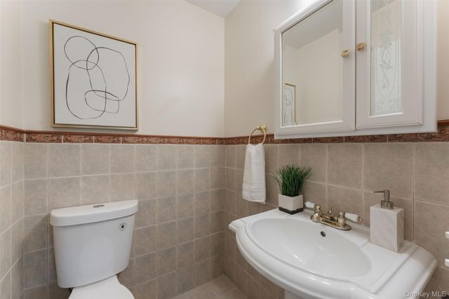 1200 Warburton Avenue 16, Yonkers, NY 10701