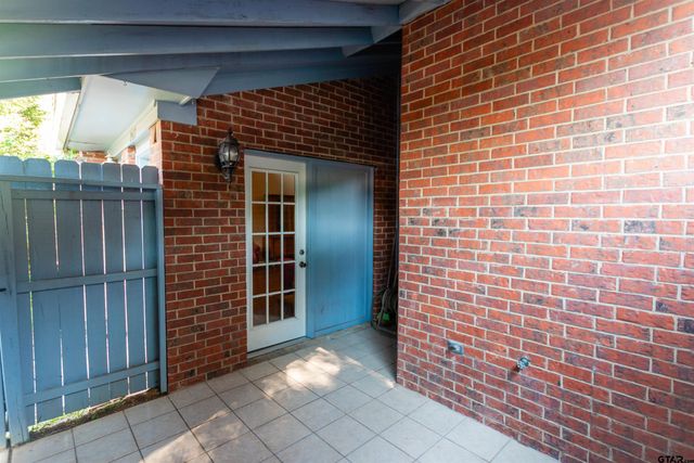 2417 Riviera, Tyler, TX 75707