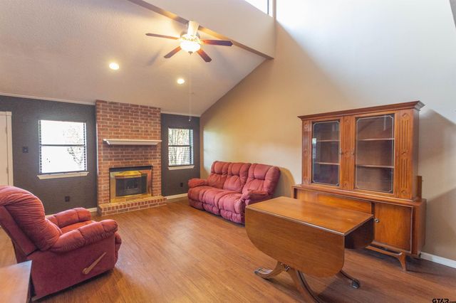 2417 Riviera, Tyler, TX 75707