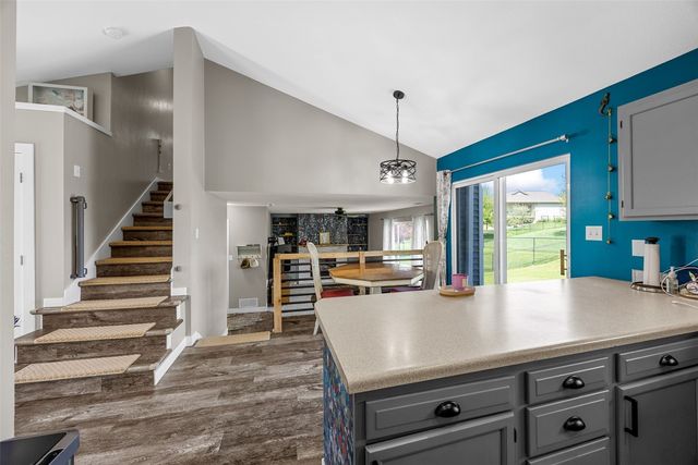 3340 London Way, Marion, IA 52302