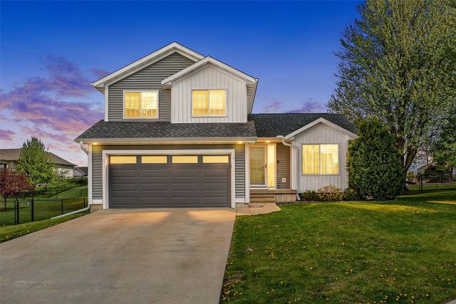 3340 London Way, Marion, IA 52302
