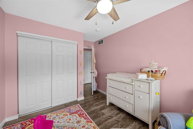 3340 London Way, Marion, IA 52302