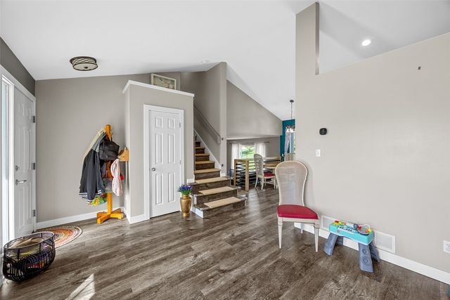 3340 London Way, Marion, IA 52302