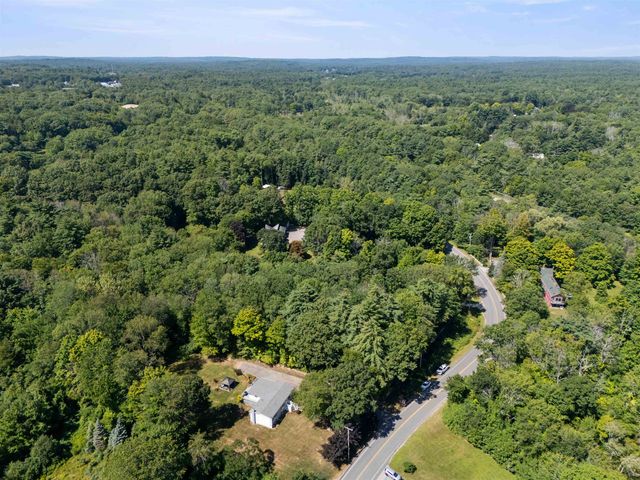 80 Hunt Road, Danville, NH 03819