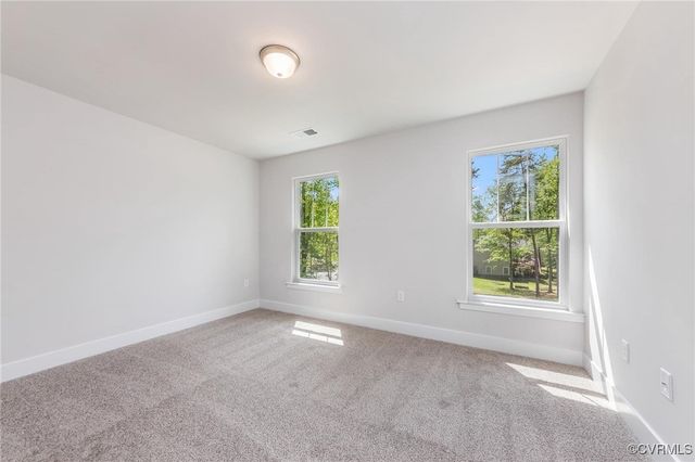 12088 White Bark Rd, Ruther Glen, VA 22546