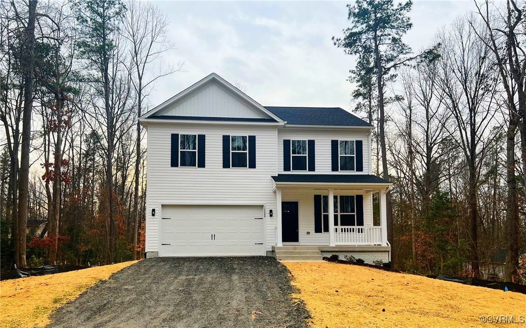 12088 White Bark Rd, Ruther Glen, VA 22546