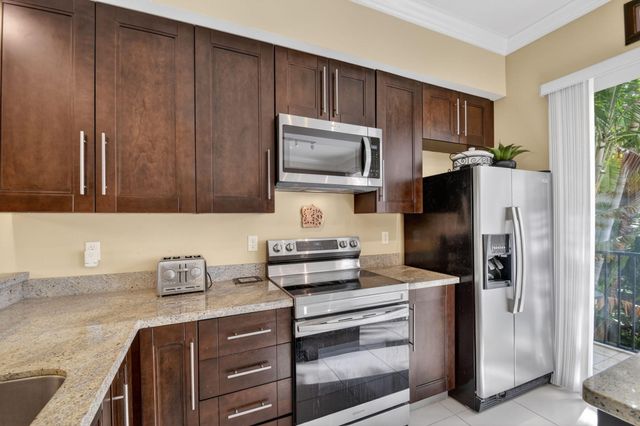 2686 N Federal Highway 55, Boynton Beach, FL 33435