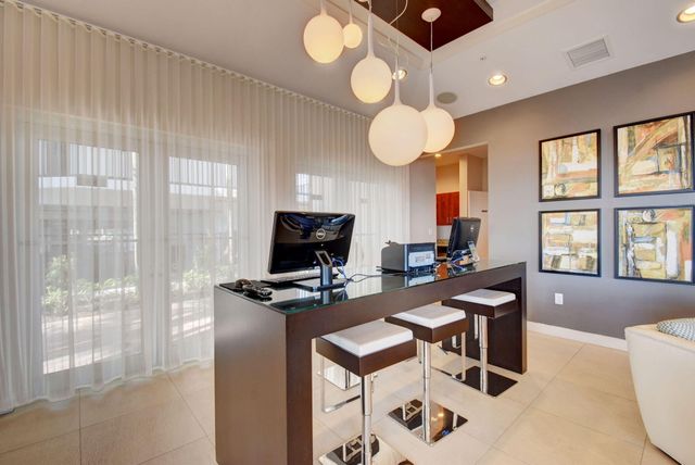 2686 N Federal Highway 55, Boynton Beach, FL 33435