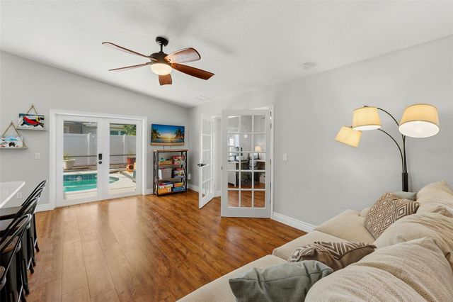 10212 FACET COURT, Orlando, FL 32836