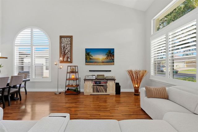 10212 FACET COURT, Orlando, FL 32836