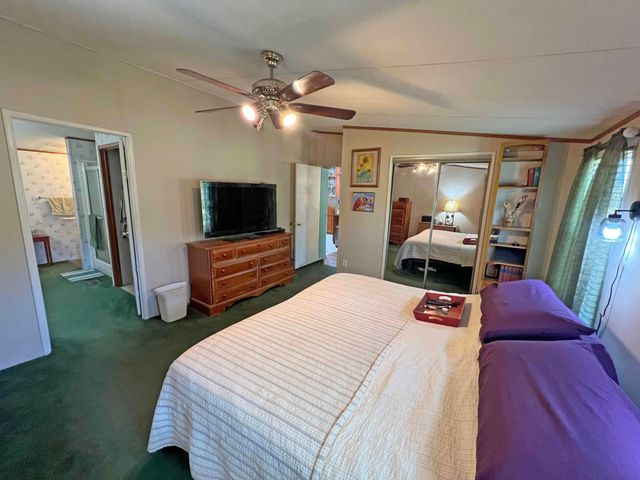1525 Ethan Stone Road, Manning, SC 29102