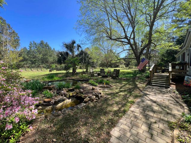 1525 Ethan Stone Road, Manning, SC 29102