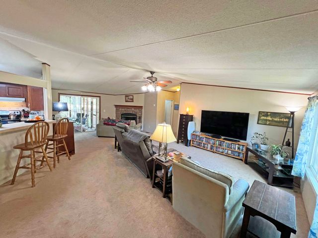 1525 Ethan Stone Road, Manning, SC 29102