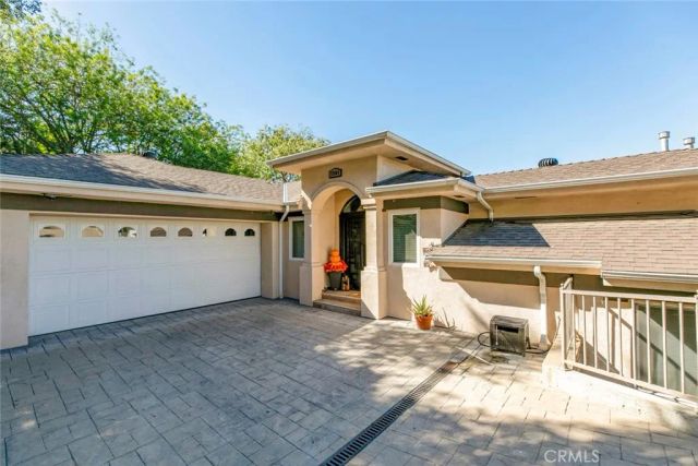1301 Corona Drive, Glendale, CA 91205