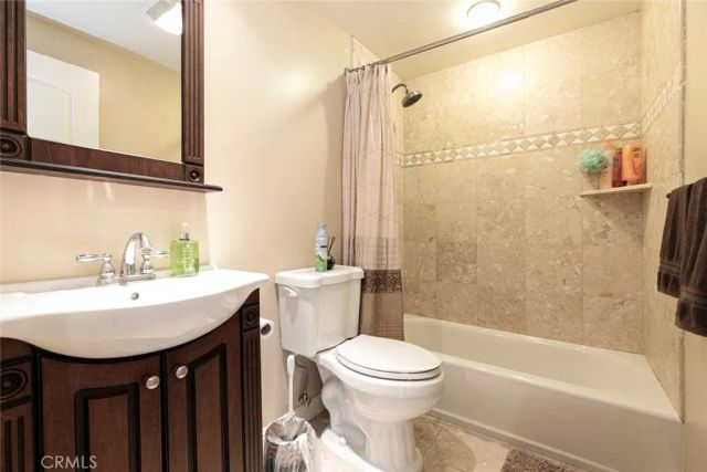 1301 Corona Drive, Glendale, CA 91205