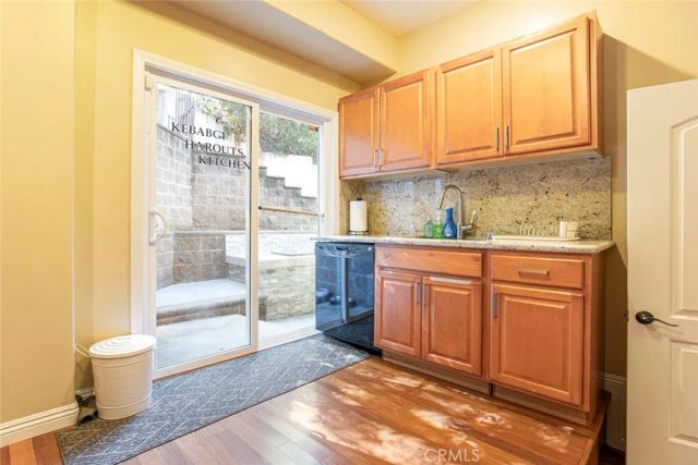1301 Corona Drive, Glendale, CA 91205