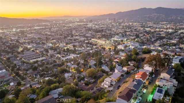1301 Corona Drive, Glendale, CA 91205