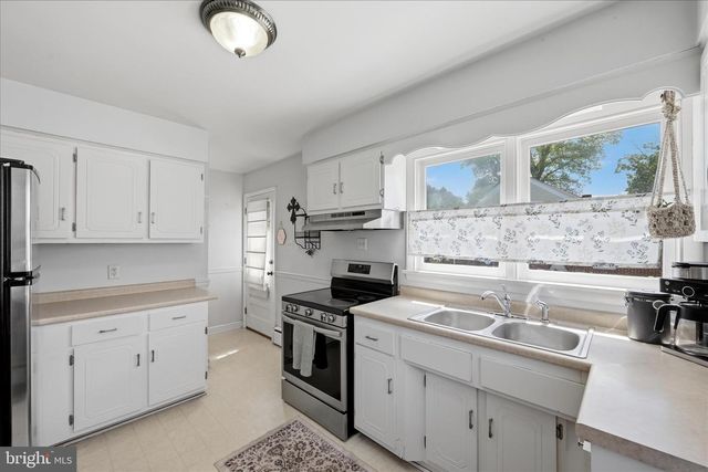 727 MORISON ST, Charles Town, WV 25414