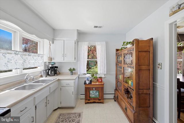 727 MORISON ST, Charles Town, WV 25414