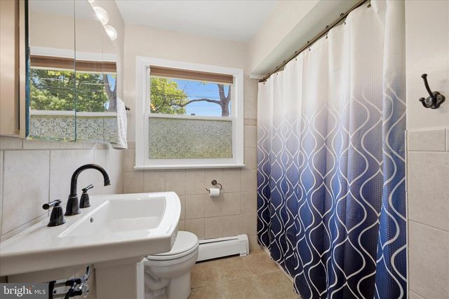 727 MORISON ST, Charles Town, WV 25414
