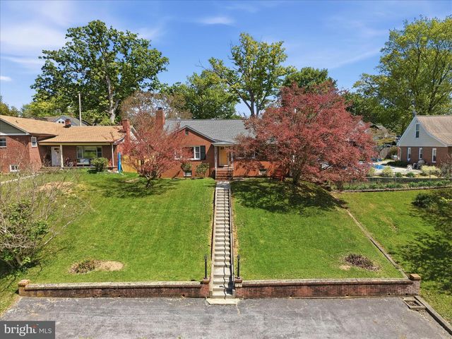 727 MORISON ST, Charles Town, WV 25414