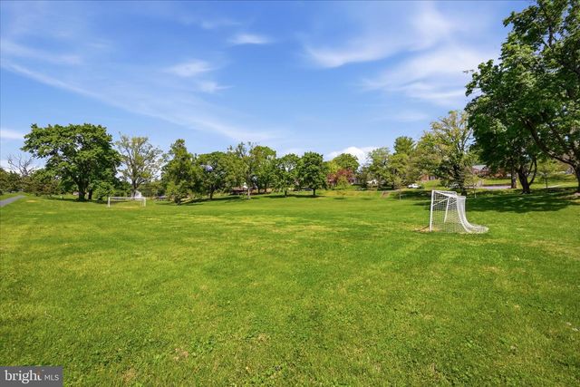 727 MORISON ST, Charles Town, WV 25414