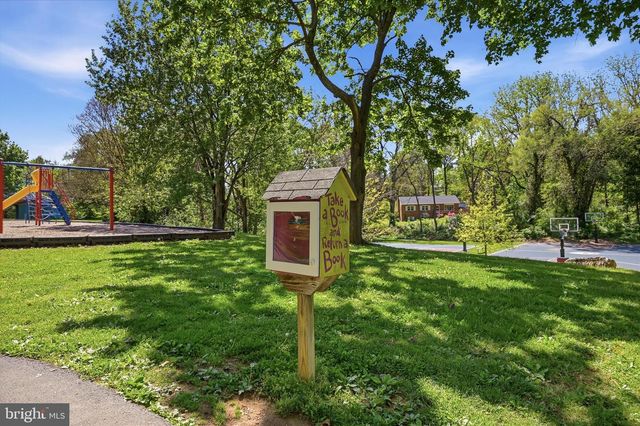727 MORISON ST, Charles Town, WV 25414