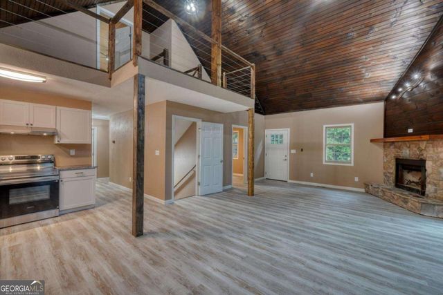 125 Big Foot Lane, Blairsville, GA 30512