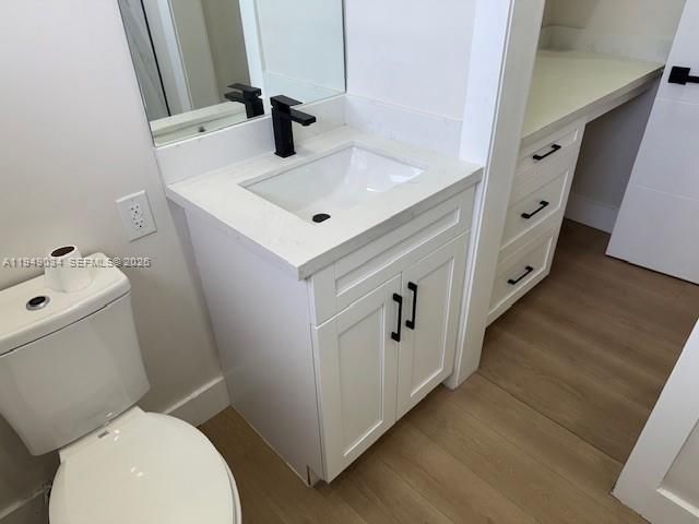 215 SE 3rd Ave 307B, Hallandale Beach, FL 33009