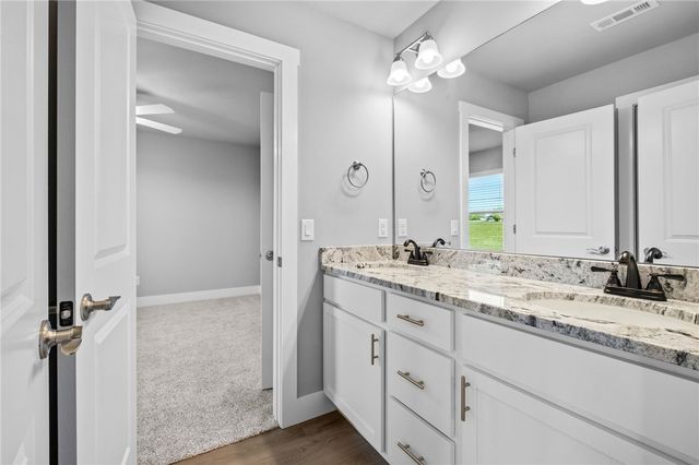 4400 SW Pawhuska Street, Bentonville, AR 72713