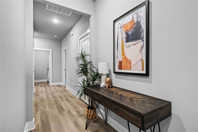 4400 SW Pawhuska Street, Bentonville, AR 72713