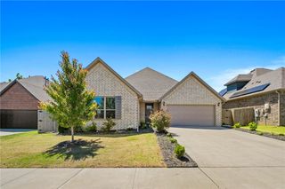 4400 SW Pawhuska Street, Bentonville, AR 72713