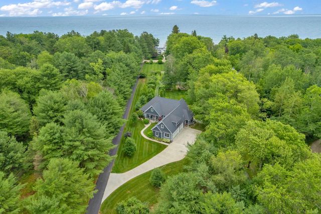 3905 Lakeshore Road, Lexington, MI 48450