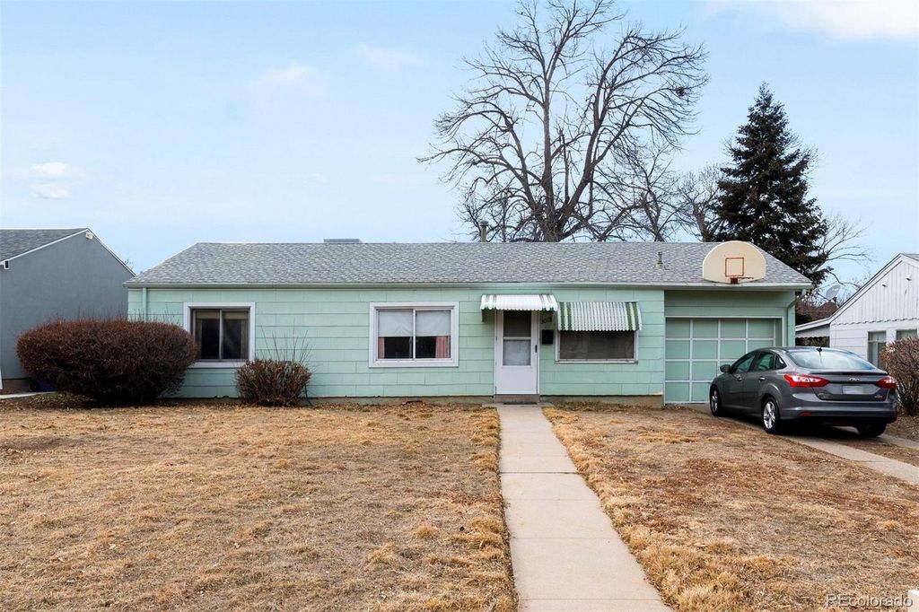 3013 S Cherry Way, Denver, CO 80222