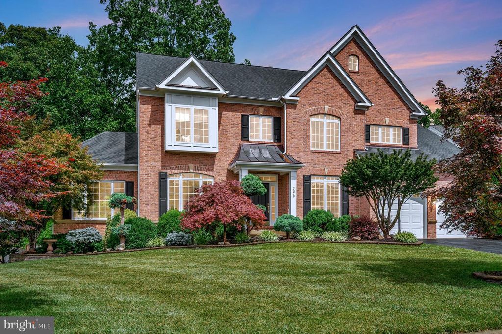 3379 DONDIS CREEK DR, Triangle, VA 22172