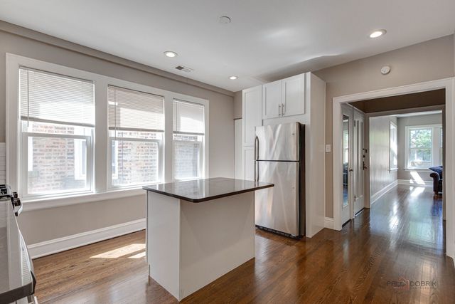 5653 N Talman Avenue, Chicago, IL 60659