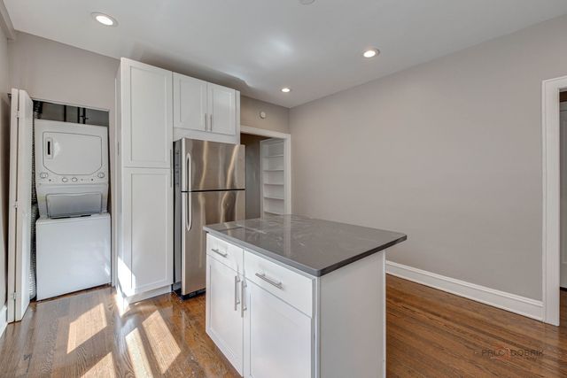 5653 N Talman Avenue, Chicago, IL 60659