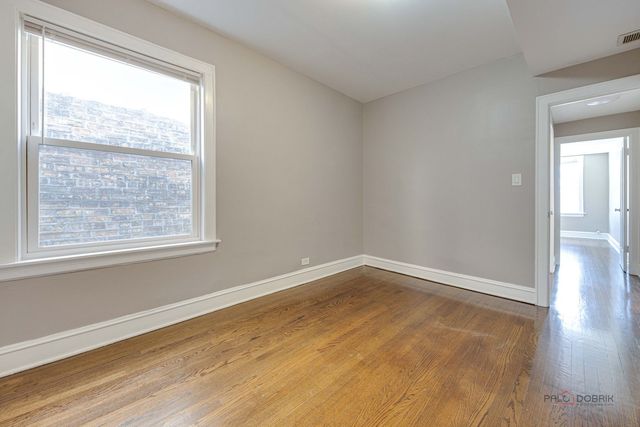 5653 N Talman Avenue, Chicago, IL 60659