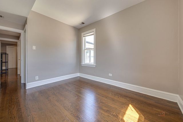 5653 N Talman Avenue, Chicago, IL 60659