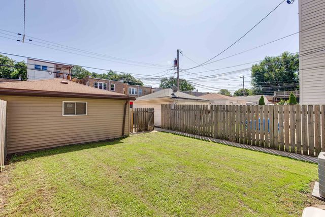 5653 N Talman Avenue, Chicago, IL 60659