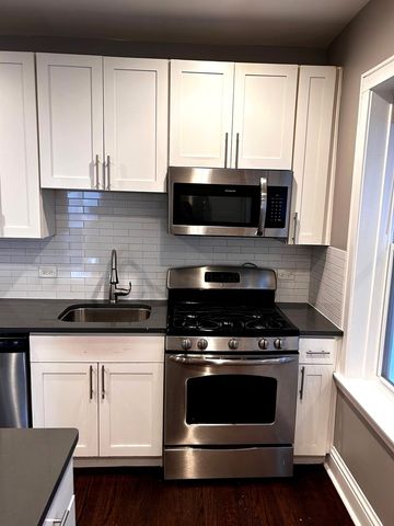 5653 N Talman Avenue, Chicago, IL 60659