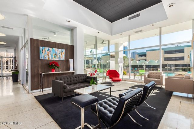 207 W CLARENDON Avenue 2B, Phoenix, AZ 85013